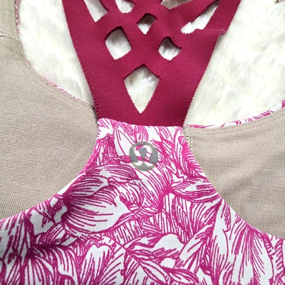 LULULEMON Mind Over Miles Bra Floral Bloom Star Ruby Size 8 - Picture 4 of 7